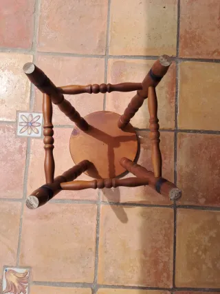 Taburete de pino
