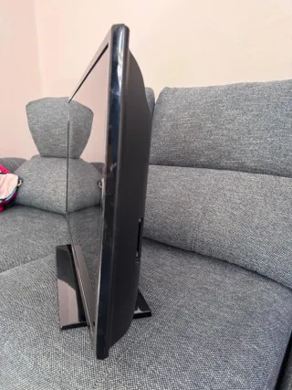 Televisor Samsung 32'' Negro