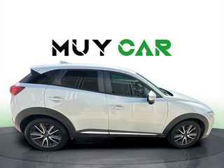 Mazda CX-3 1.5 DE SKYACTIV Luxury White 4WD AT 77 kW (105 CV)