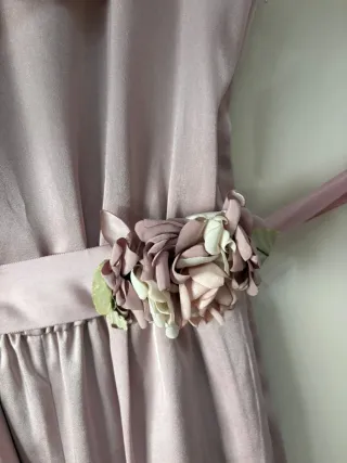 Mono niña satinado rosa empolvado talla 12-14