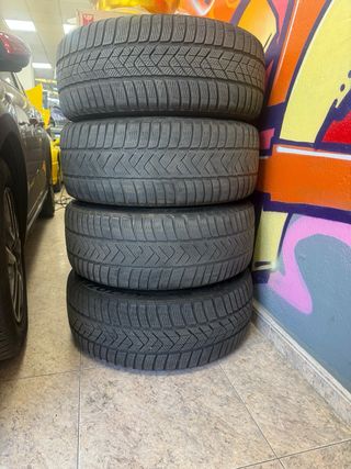 Llantas Tesla 18 con Neumáticos Pirelli