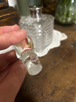 Botella de tocador vintage