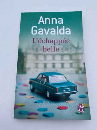 Libros en diferentes idiomas a 5€ cada uno