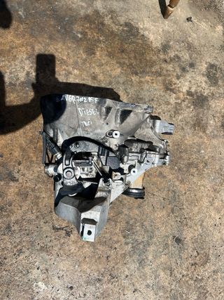 Caja Cambios 1.6 TDCi AV6R7002KF