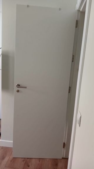 Puerta interior lacada en blanco