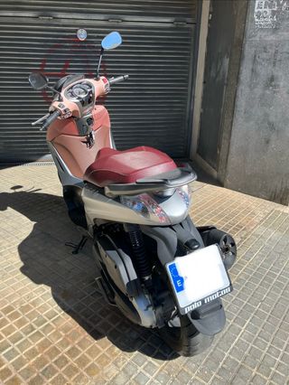 Piaggio Beverly Sport Touring 350