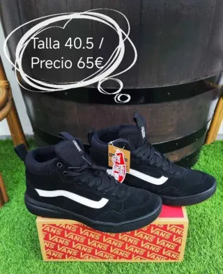 Zapatillas Vans sin estrenar, con etiquetas
