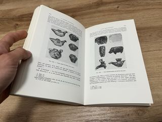 Manuel d'archéologie égyptienne (1988)