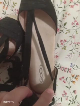 Sandalias GOGO esparto cuña T.40