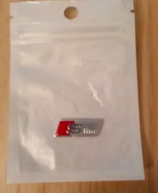 1 Pegatina logotipo Sline para volante Audi.