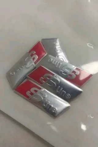 1 Pegatina logotipo Sline para volante Audi.