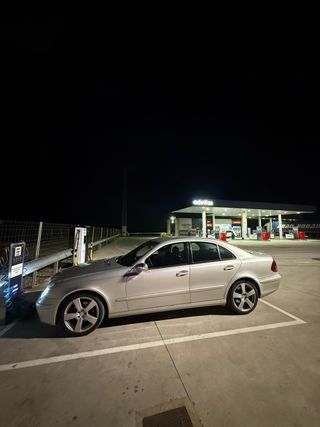 Mercedes-Benz Clase E 2006
