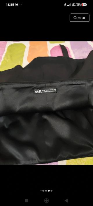 Top Zara sin mangas con cremallera