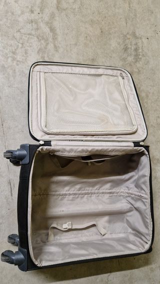 Maleta Samsonite SuperLight Mediana Negra