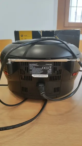 Radio CD Portátil Sunstech Negra