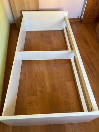 Cama flaxa con cajones y cabecero