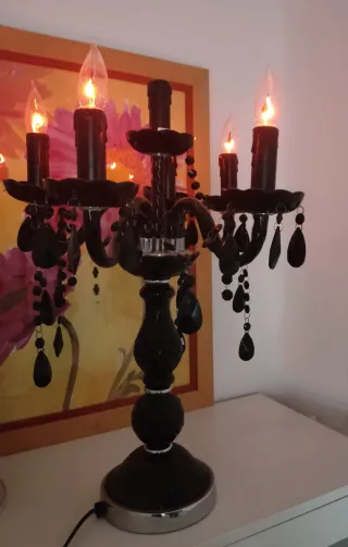 Lámpara de mesa estilo candelabro