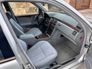 Mercedes-Benz Clase E320 CDI