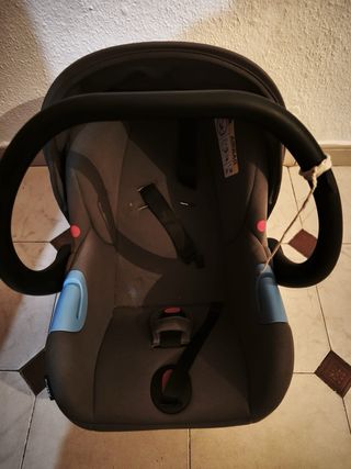 Silla de paseo gris Lionelo