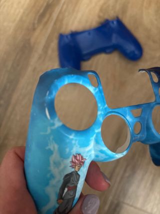 Funda Mando PS4 Goku y Bolas de Dragón