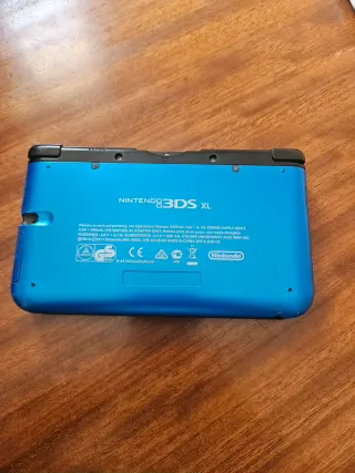 Nintendo 3DS XL Azul Rota