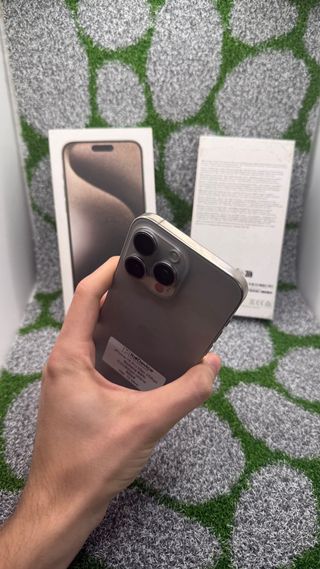 iPhone 15 Pro Max 256GB Grigio - Ottime Condizioni