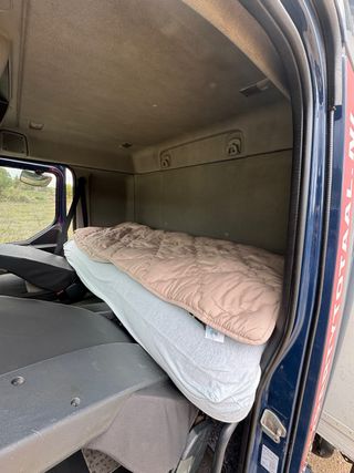 Truck Renault Midlum 270