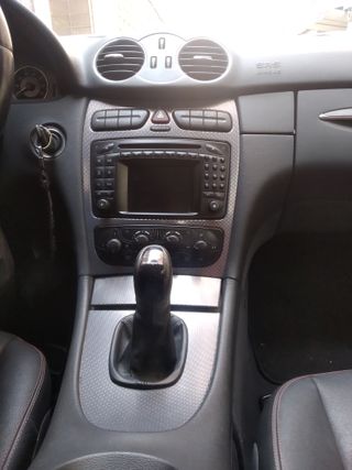 Mercedes-Benz  CLK 200 2003