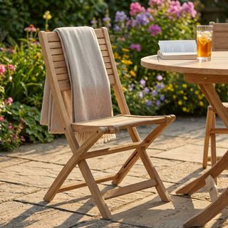 Sedia Pieghevole da Giardino in Legno Teak 85 cm