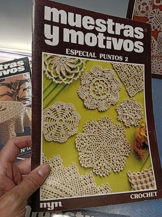 5 REVISTAS, MUESTRAS Y MOTIVOS CROCHET. ESPECIAL PUNTOS. 1 Y 2 Y 3 NUMEROS-GANCHILLO. GRAPA.