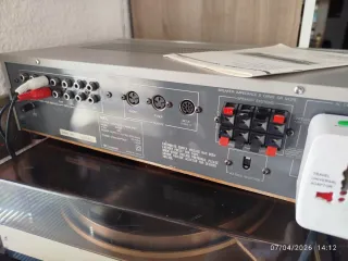 Amplificador JVC Vintage Plata