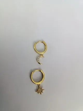 Pendientes Luna y Estrella Plata Dorada