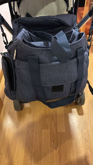 Carro  bebeS islla de coche bebé con reductor