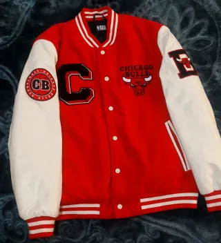 Chaqueta NBA Chicago Bulls Roja y Blanca