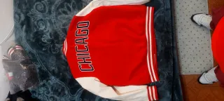 Chaqueta NBA Chicago Bulls Roja y Blanca