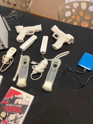 Nintendo Wii + Accessori + Giochi + HDD