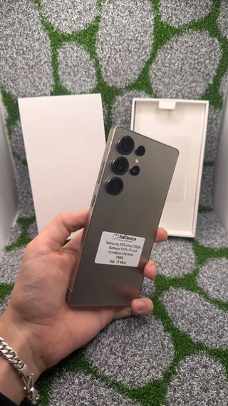 Samsung S25 Ultra 256GB Grigio -Batt 100% 10 cicli