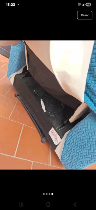 Sofá Relax Masaje Cuero Beige (Defectos se ve)