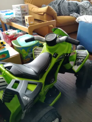 Cuatrimoto eléctrica infantil +2 años