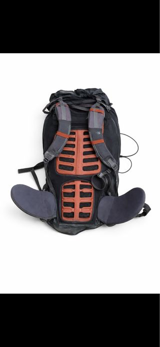 Mochila The North Face Montaña Negra/Gris