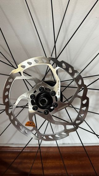 Ruedas de carretera Axis Sport