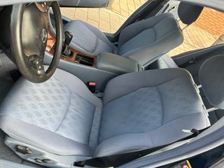 Mercedes-Benz Clase C 2003