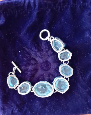 Bracciale vintage con pietre di colore verde acqua