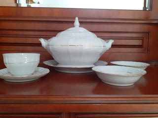 VAJILLA DE PORCELANA ITALIANA (Y REGALO)