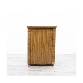 Máquina de coser Alfa 333 con mueble