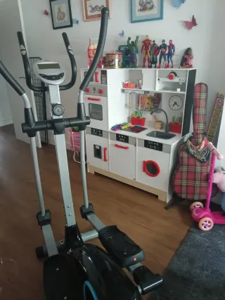 Máquina Elíptica Fitness