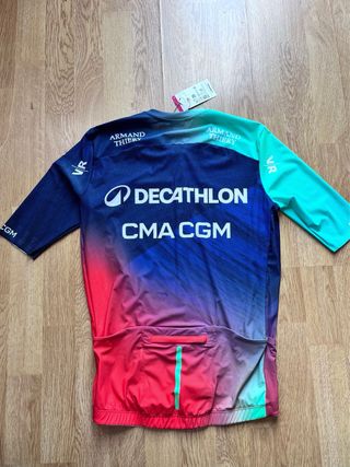 Maillot Decathlon CMA CGM (Talla L)
