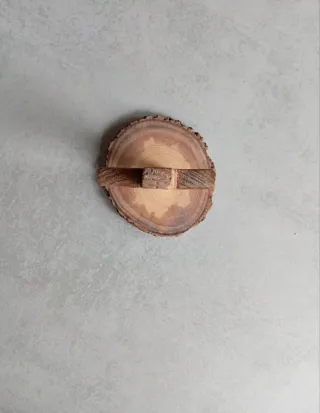 Cruz de madera artesanal