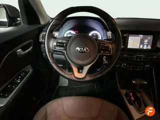 Kia Niro 1.6 GDi HEV 104kW (141CV) Concept