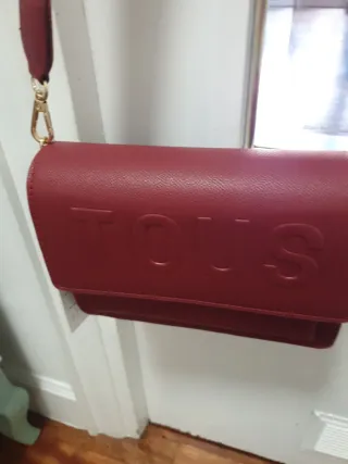 Bolso rojo nuevo con Etiqueta